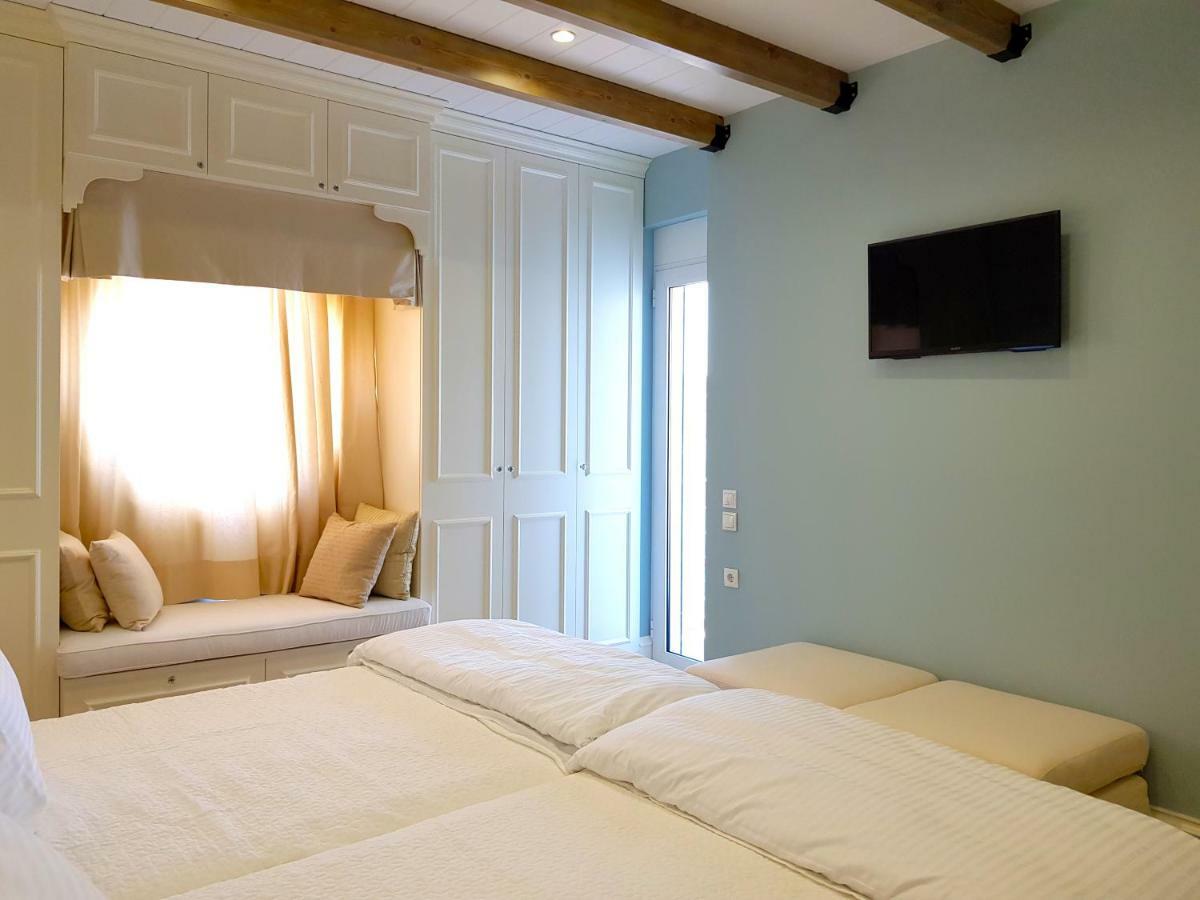 Limani Luxury Apartments Beachfront Sarande Exterior photo